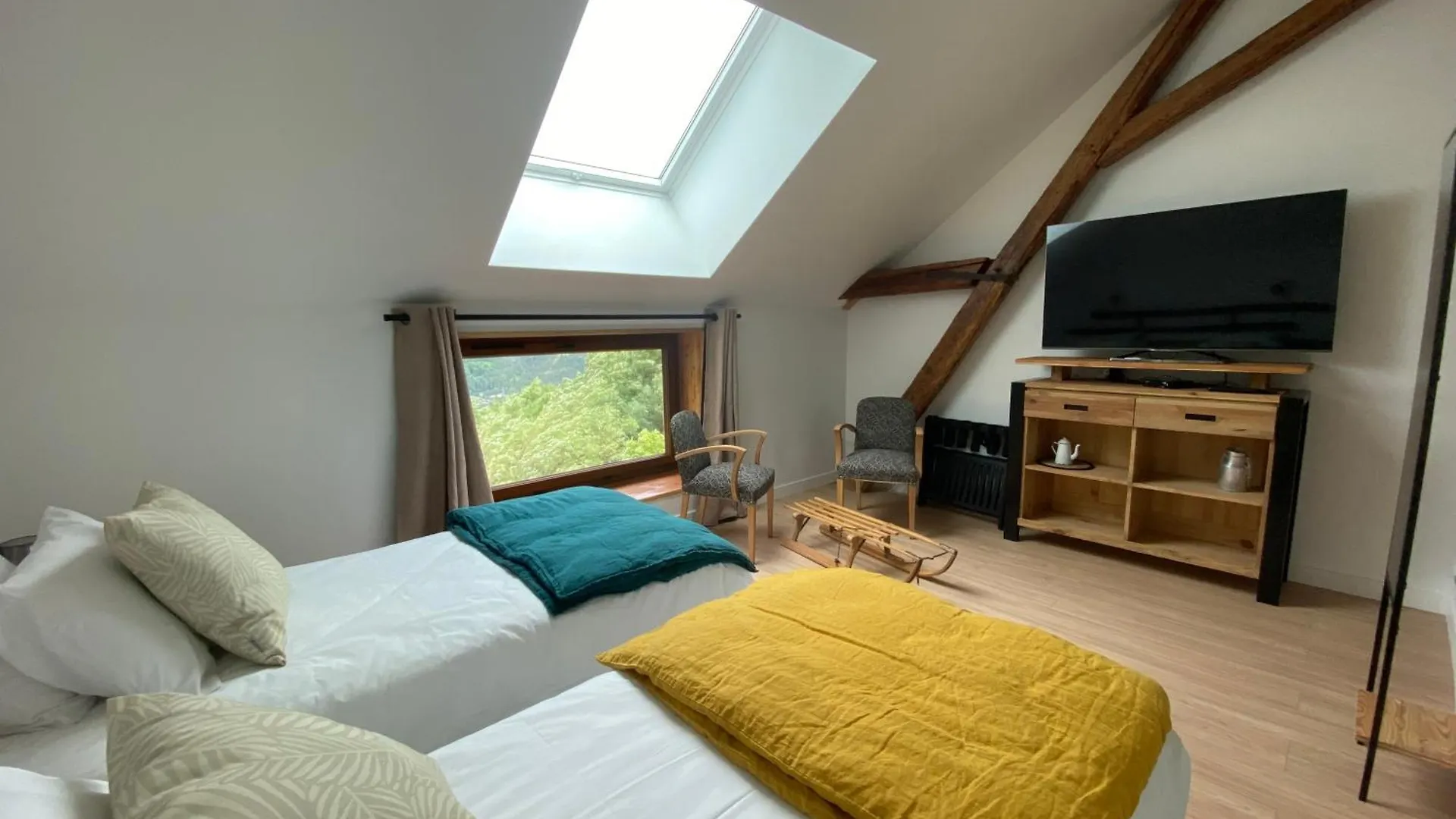 Bed and Breakfast Le Couleau à Châteauroux-les-Alpes Couette-café